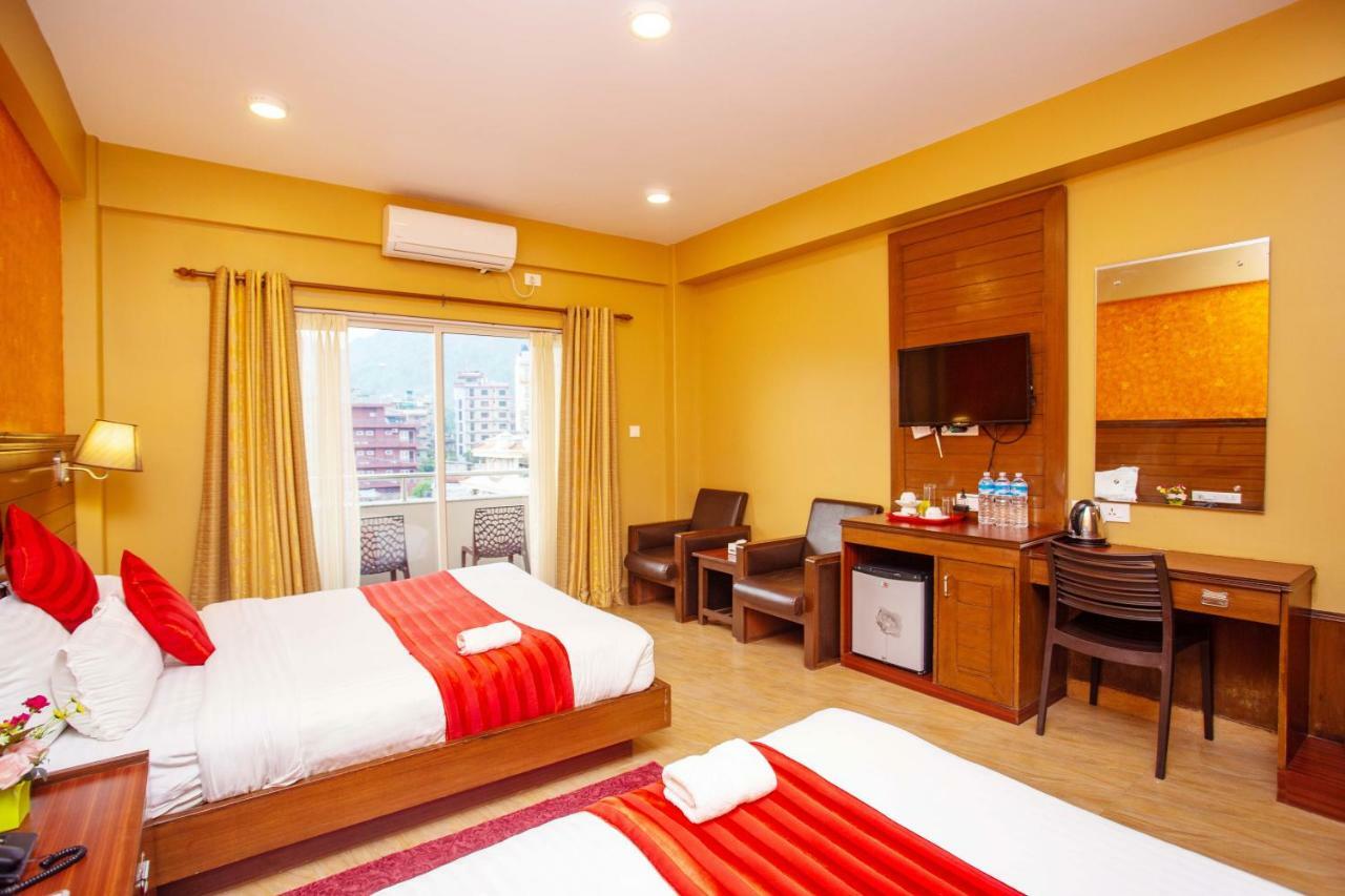 Hotel Iceland Pokhara Exterior photo